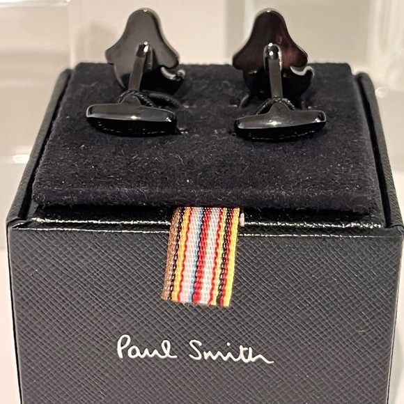 Designer Paul Smith Ghost Cufflinks. - Picture 3 of 5